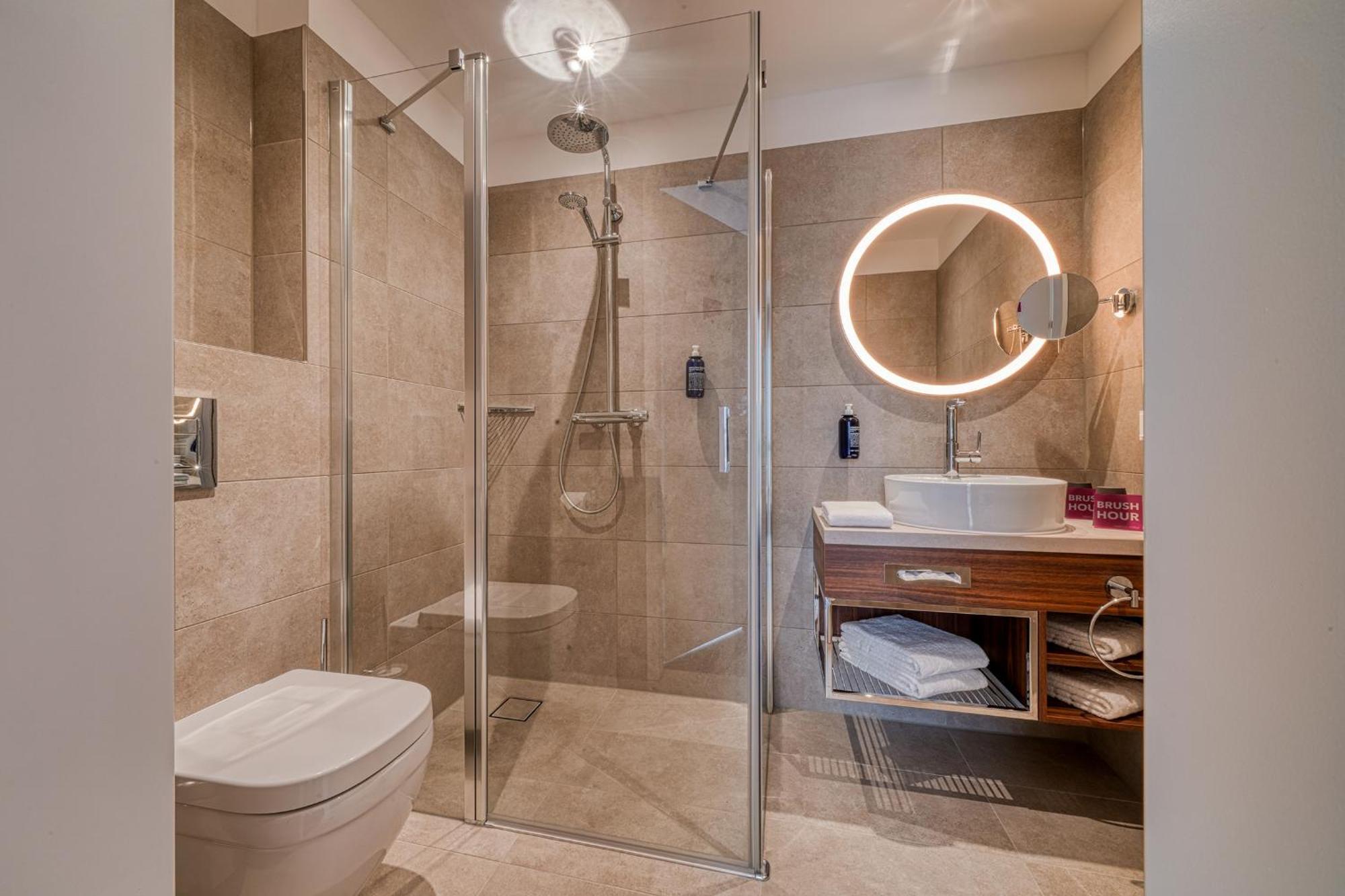Fourside Hotel Ringsheim, Trademark Collection By Wyndham Bagian luar foto