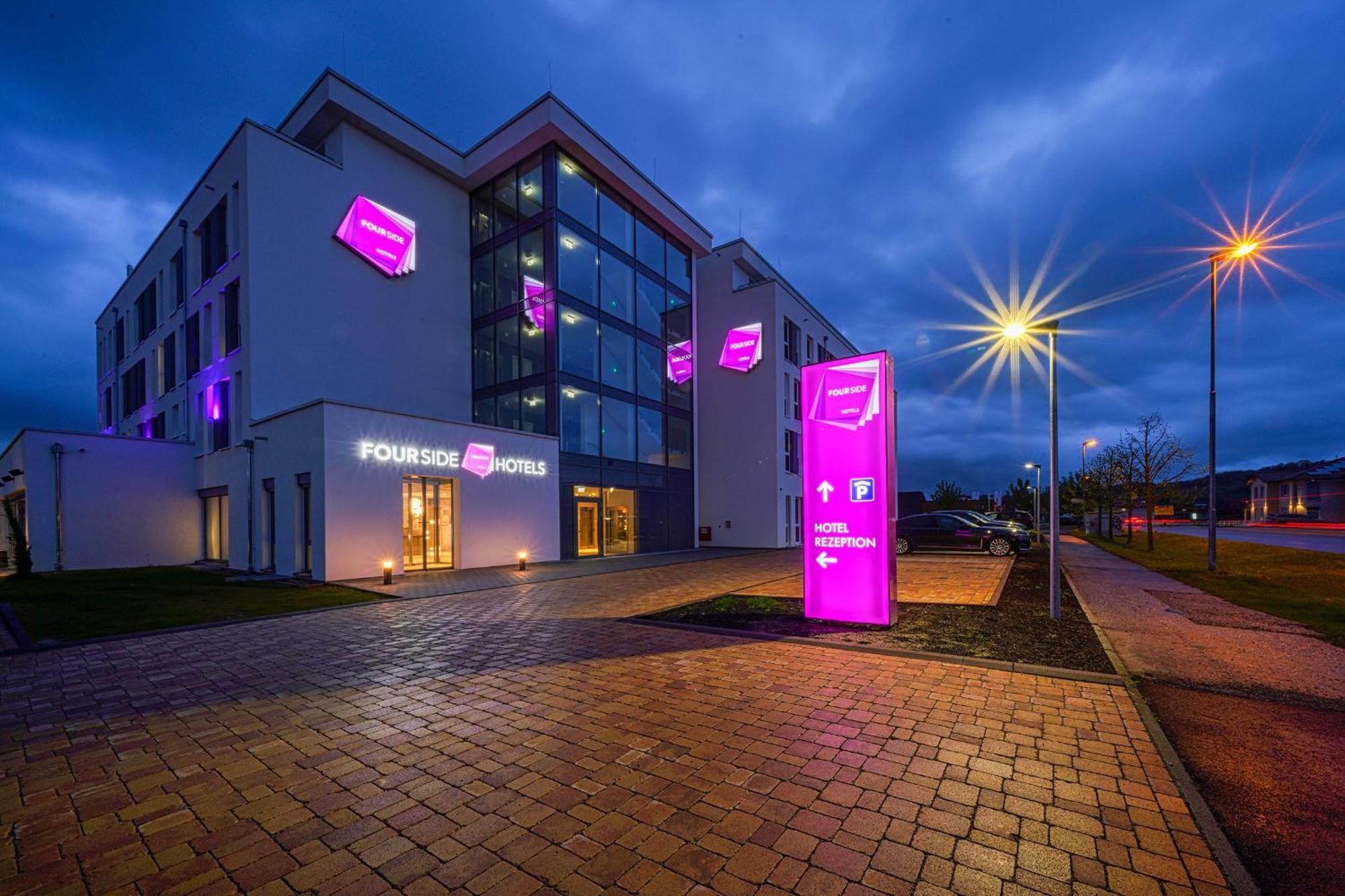 Fourside Hotel Ringsheim, Trademark Collection By Wyndham Bagian luar foto