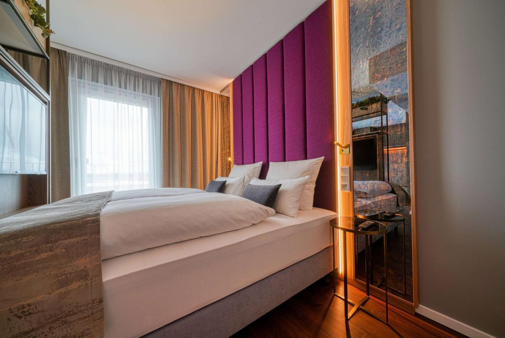 Fourside Hotel Ringsheim, Trademark Collection By Wyndham Bagian luar foto