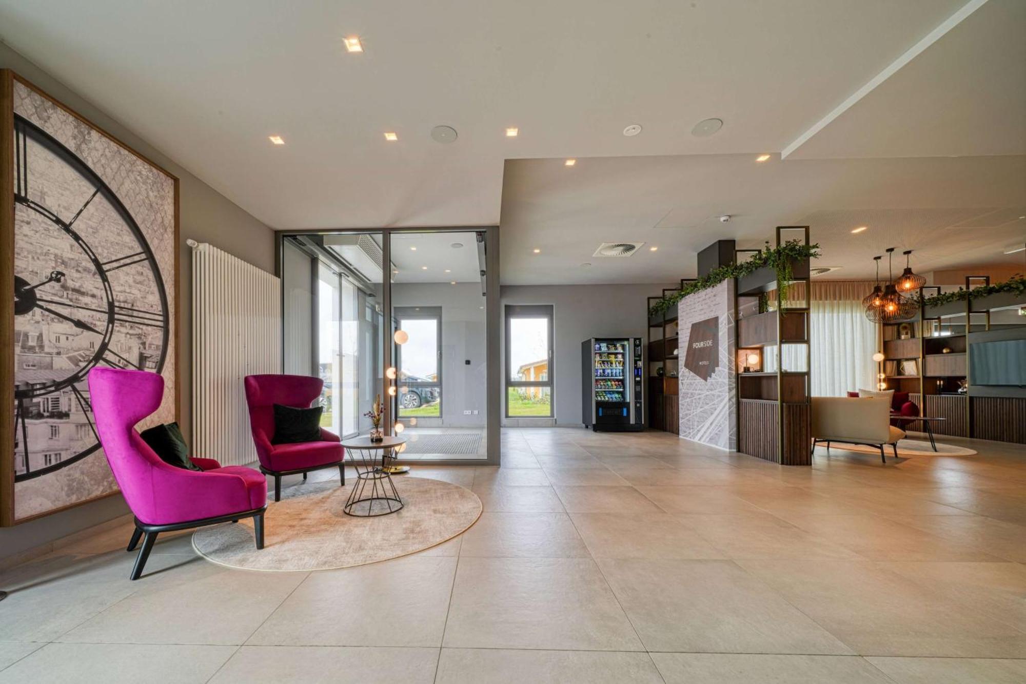 Fourside Hotel Ringsheim, Trademark Collection By Wyndham Bagian luar foto